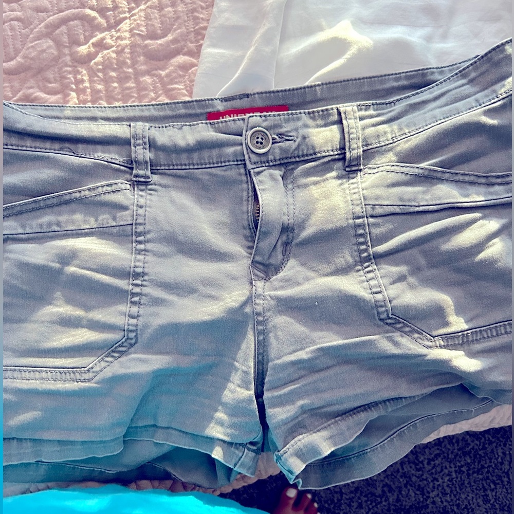 Union bay cargo shorts :)